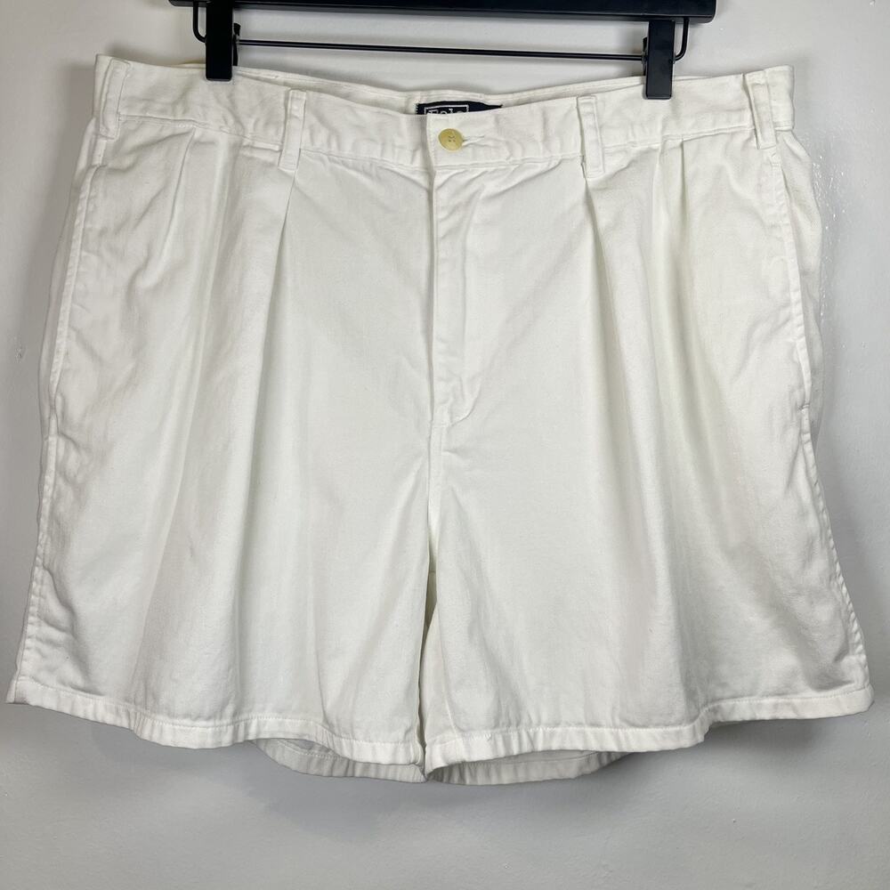 Vintage Ralph Lauren Shorts Men 38 White Cotton Pleated Front Classic Chino 90s